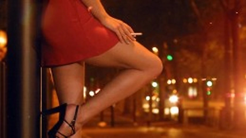 Female police officer detained in Moscow for prostitution